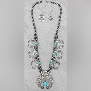 Ambers Allie Chunky Squash Blossom Jewelry Set W/ Turquoise Colored Accents